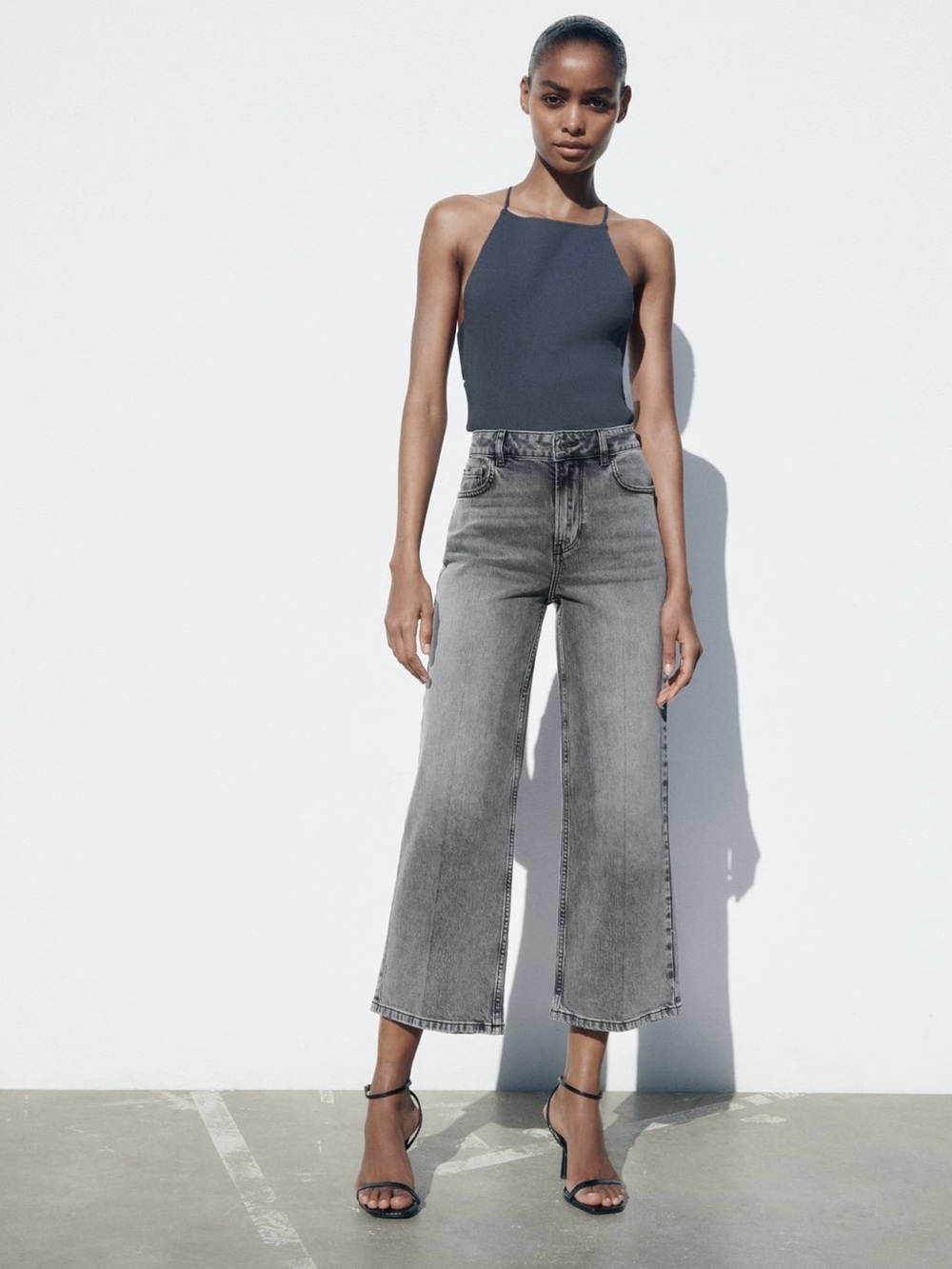 ZARA Z1975 Cropped High Rise Straight Leg Denim Jeans - Gray Wash - 10